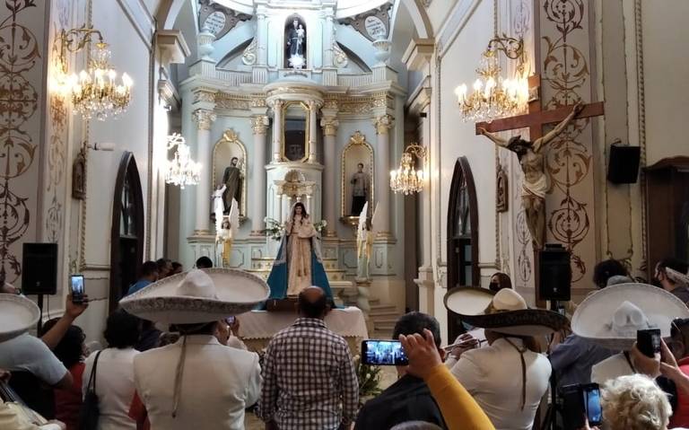 Regresan imagen de la Virgen de la Candelaria a la Parroquia de San Antonio  de Padua - El Sol de Irapuato | Noticias Locales, Policiacas, de México,  Guanajuato y el Mundo